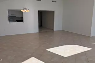 10631 W Desert Rock Dr, Sun City, AZ 85351 - Photo 9