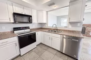 10421 W Puget Ave, Peoria, AZ 85345 - Photo 17