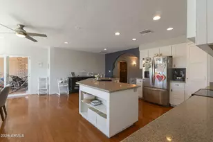 4546 N 34th Pl, Phoenix, AZ 85018 - Photo 11