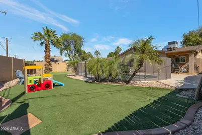 4546 N 34th Place, Phoenix, AZ 85018 - Photo 25