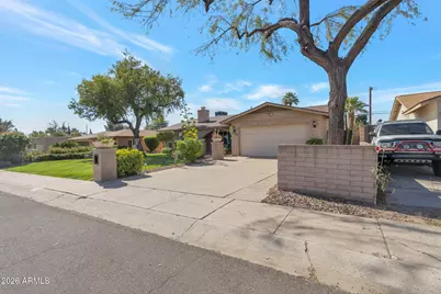 4546 N 34th Place, Phoenix, AZ 85018 - Photo 3