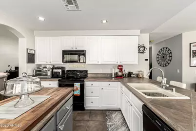 6754 W Monona Drive, Glendale, AZ 85308 - Photo 23