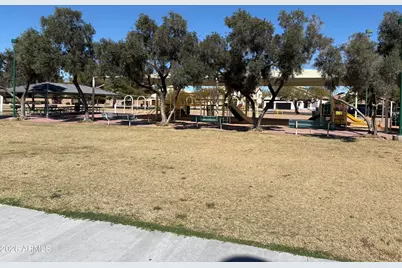 651 W Nopal Avenue, Mesa, AZ 85210 - Photo 33