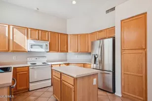 309 E Mesquite St, Gilbert, AZ 85296 - Photo 13