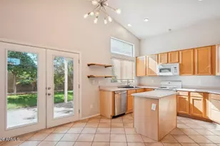 309 E Mesquite St, Gilbert, AZ 85296 - Photo 11