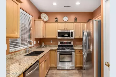 18540 N Summerbreeze Way, Surprise, AZ 85374 - Photo 13