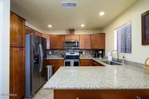 12222 N Paradise Vlg Pkwy S, Phoenix, AZ 85032 - Photo 3