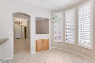 5235 E Herrera Dr, Phoenix, AZ 85054 - Photo 7