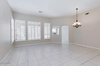 5235 E Herrera Drive, Phoenix, AZ 85054 - Photo 5