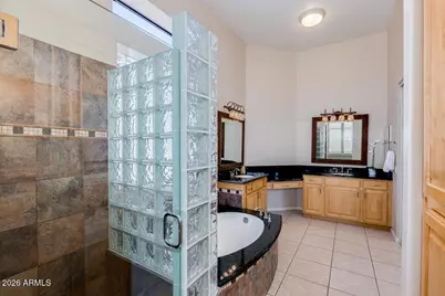 5235 E Herrera Drive, Phoenix, AZ 85054 - Photo 21