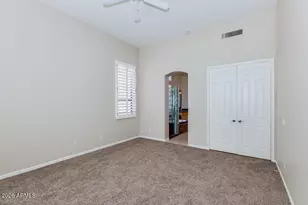 5235 E Herrera Dr, Phoenix, AZ 85054 - Photo 19