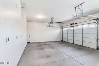 5235 E Herrera Drive, Phoenix, AZ 85054 - Photo 29