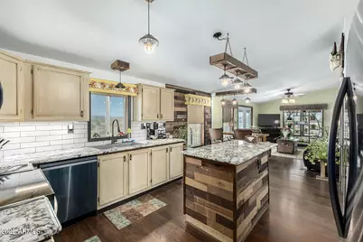 28512 N 151st Avenue, Surprise, AZ 85387 - Photo 5