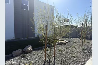 1009 E Pasadena Avenue, Phoenix, AZ 85014 - Photo 9