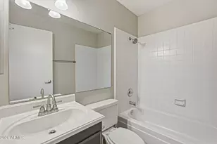 3320 S Parkside Dr, Tempe, AZ 85282 - Photo 23