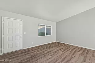 3320 S Parkside Dr, Tempe, AZ 85282 - Photo 7