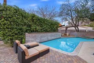 540 W Solano Dr, Phoenix, AZ 85013 - Photo 57