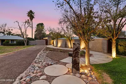 540 W Solano Drive, Phoenix, AZ 85013 - Photo 1