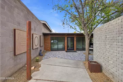 540 W Solano Drive, Phoenix, AZ 85013 - Photo 9