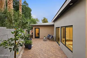 540 W Solano Dr, Phoenix, AZ 85013 - Photo 27