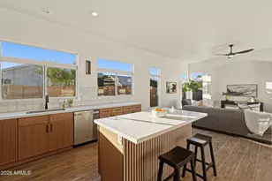 342 W El Freda Rd, Tempe, AZ 85284 - Photo 1