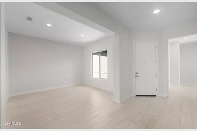 24790 N 169th Avenue, Surprise, AZ 85387 - Photo 9