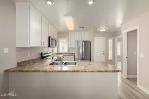 1120 N Val Vista Dr, Gilbert, AZ 85234 - Photo 11