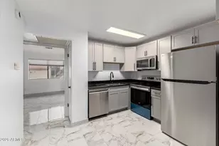 30 E Brown Rd, Mesa, AZ 85201 - Photo 9