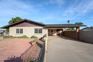 93 S 95th St, Chandler, AZ 85224 - Photo 5