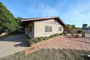 93 S 95th St, Chandler, AZ 85224 - Photo 3