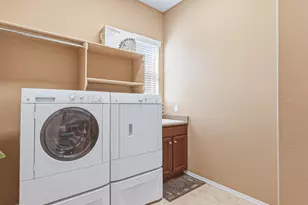 29306 N 130th Dr, Peoria, AZ 85383 - Photo 27