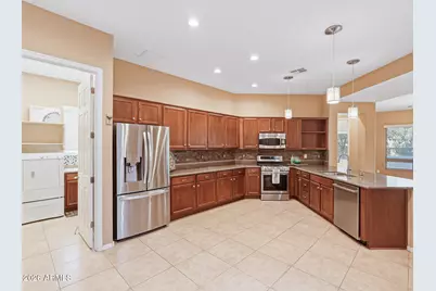 29306 N 130th Drive, Peoria, AZ 85383 - Photo 9