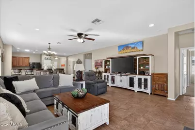 3740 E Jaguar Avenue, Gilbert, AZ 85298 - Photo 13