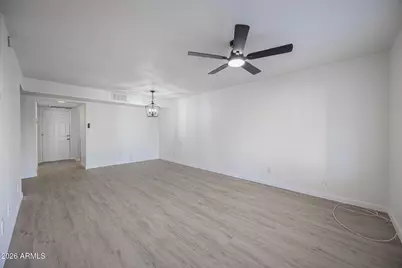 7126 N 19th Avenue #114, Phoenix, AZ 85021 - Photo 7