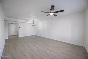 7126 N 19th Ave, Phoenix, AZ 85021 - Photo 7