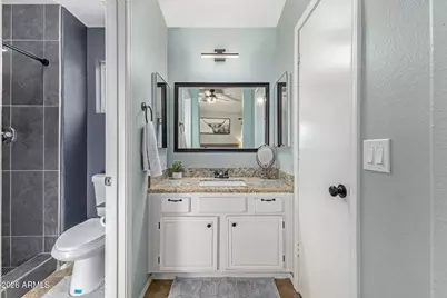 21911 N 74th Drive, Glendale, AZ 85310 - Photo 9