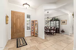 5703 W Hedgehog Pl, Phoenix, AZ 85083 - Photo 5