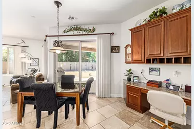 5703 W Hedgehog Place, Phoenix, AZ 85083 - Photo 17