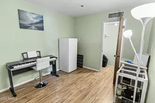 1210 E Harbor View Dr, Tempe, AZ 85283 - Photo 25