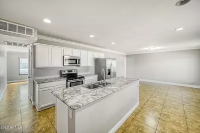 5548 W Belmont Avenue, Glendale, AZ 85301 - Photo 7