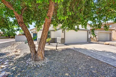 697 W Oak Tree Lane, San Tan Valley, AZ 85143 - Photo 3