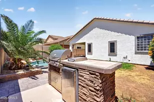 697 W Oak Tree Ln, San Tan Valley, AZ 85143 - Photo 41