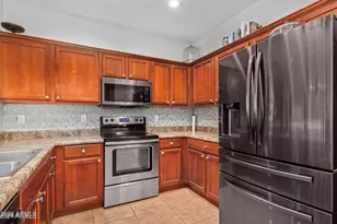 697 W Oak Tree Ln, San Tan Valley, AZ 85143 - Photo 7