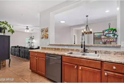 697 W Oak Tree Lane, San Tan Valley, AZ 85143 - Photo 9