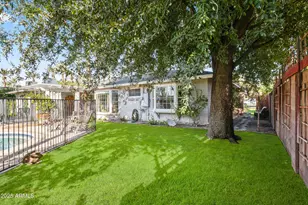 4631 E Pinchot Ave, Phoenix, AZ 85018 - Photo 31