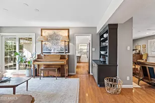 4631 E Pinchot Ave, Phoenix, AZ 85018 - Photo 9