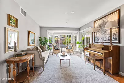 4631 E Pinchot Avenue, Phoenix, AZ 85018 - Photo 7