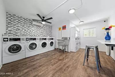 1601 W Camelback Road #E10AE, Phoenix, AZ 85015 - Photo 17