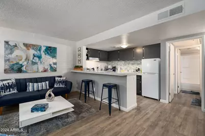 1601 W Camelback Road #E10AE, Phoenix, AZ 85015 - Photo 3