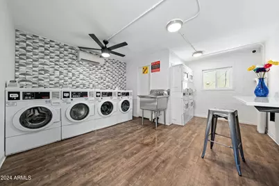 1601 W Camelback Road #E10AE, Phoenix, AZ 85015 - Photo 17